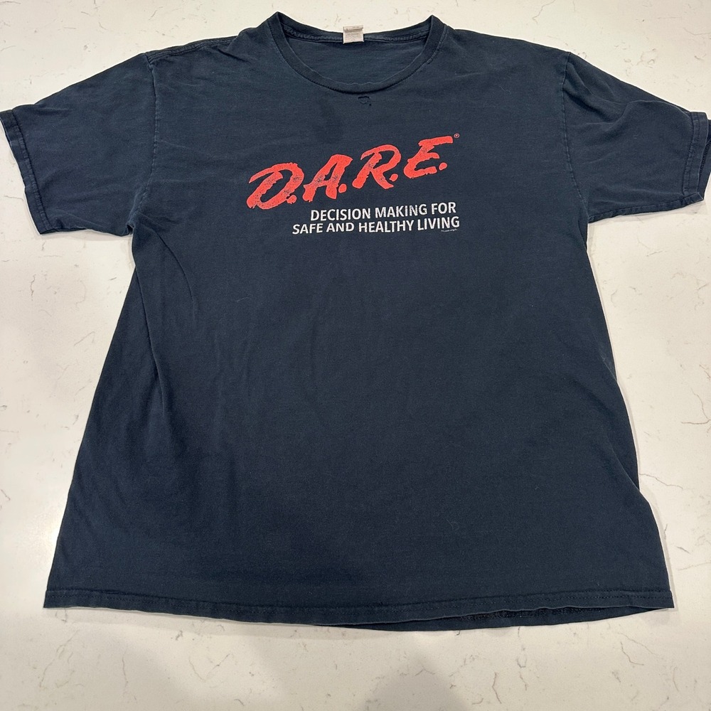 Vintage D.A.R.E. Graphic T-Shirt Mens Large Black HD Tee Fruit of The Loom Y2K